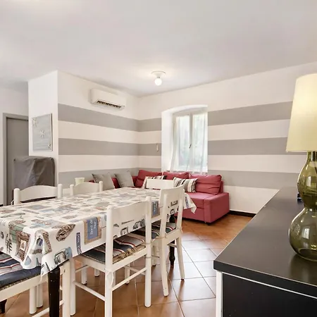 Oceane Paradise - Churchill Apartmán *